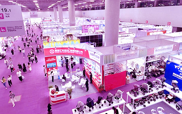 如何运用记忆锚点提升深圳展位设计搭建的转化率？