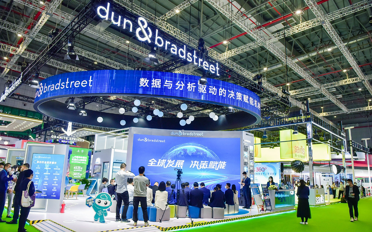 国际展会搭建设计技巧：让展台成为获客的流量中心