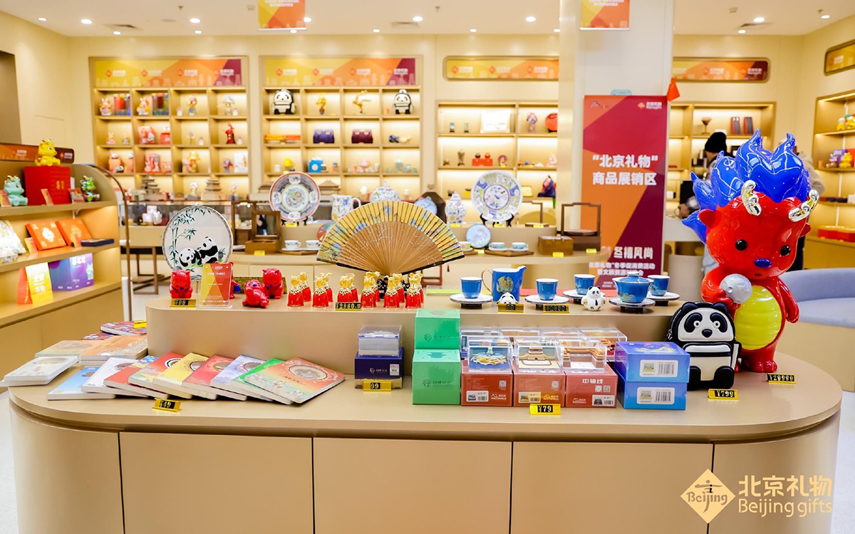 在深圳会展设计装修中，平衡道具成本与效果