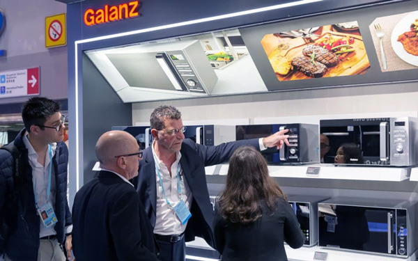 香港展台设计如何利用品牌符号来强化企业识别度？