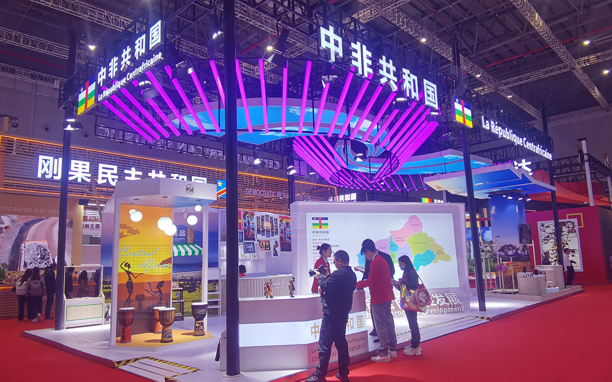 2026年第15届IEAE深农会展位布置设计公司：深圳圆桌展览有限公司